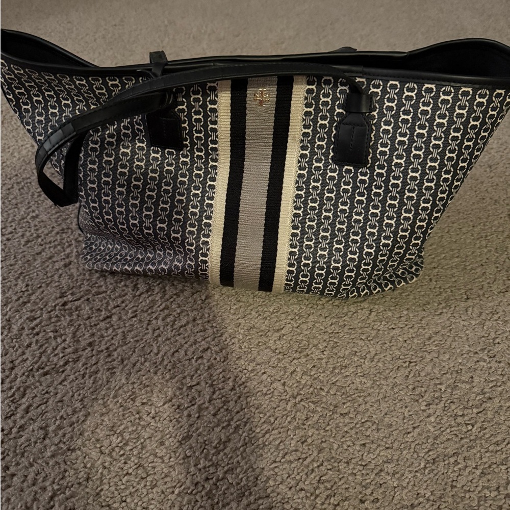 Tory Burch tote